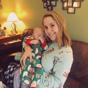 Meet your Posher, Caitlin